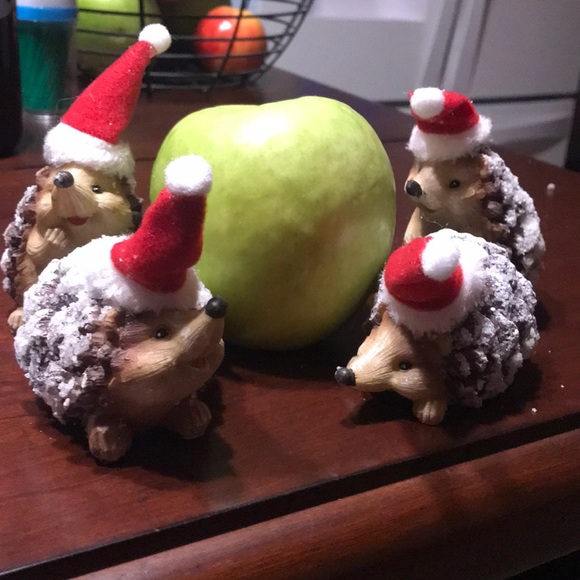 Decorations - Picture 1 of 6